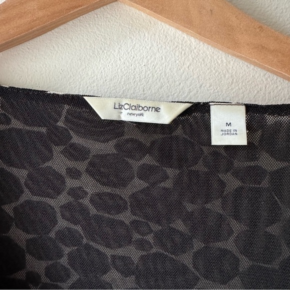 LIZ CLAIBORNE Vintage biz casual stretchy mesh top - Picture 6 of 6